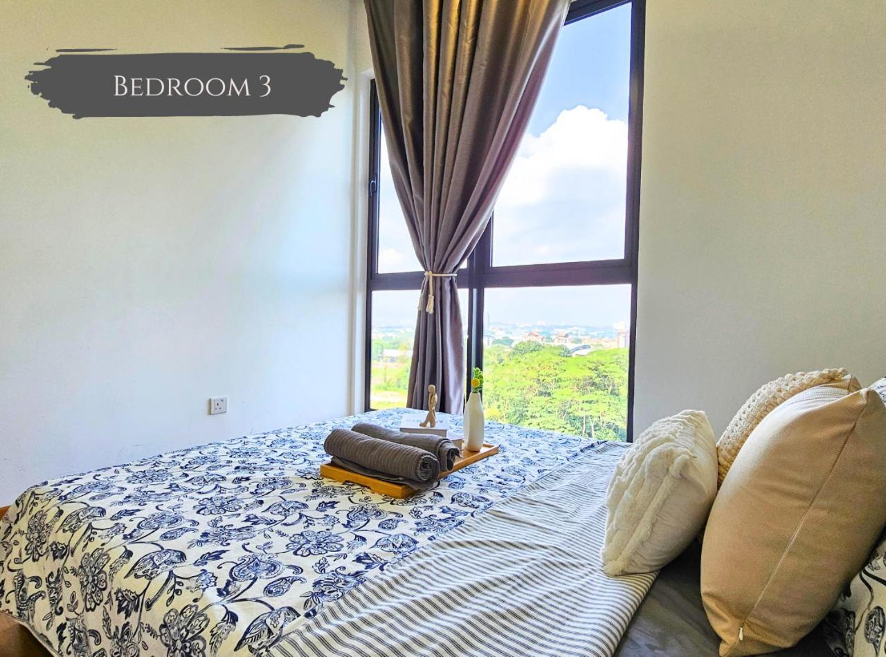 Conezion Near Ioi City Mall, Maeps Serdang, Putrajaya By Cloud Host 部屋 写真
