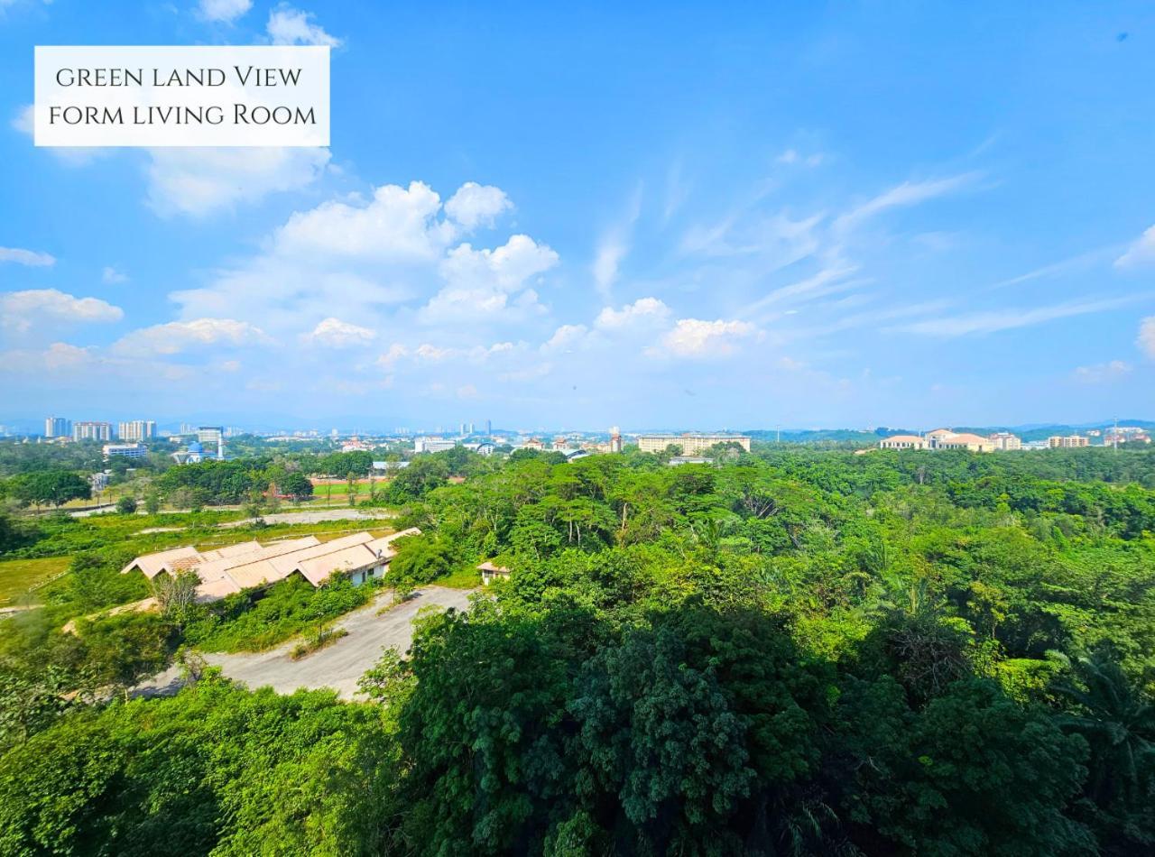 Conezion Near Ioi City Mall, Maeps Serdang, Putrajaya By Cloud Host 部屋 写真