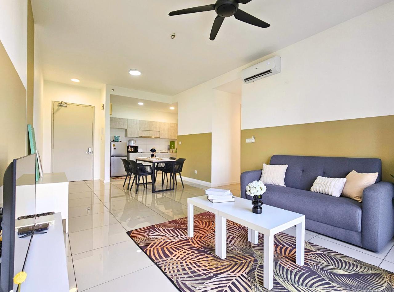 Conezion Near Ioi City Mall, Maeps Serdang, Putrajaya By Cloud Host 部屋 写真